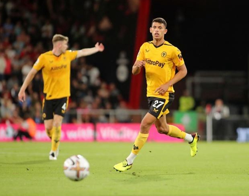 谈判空间更 谈判空间更