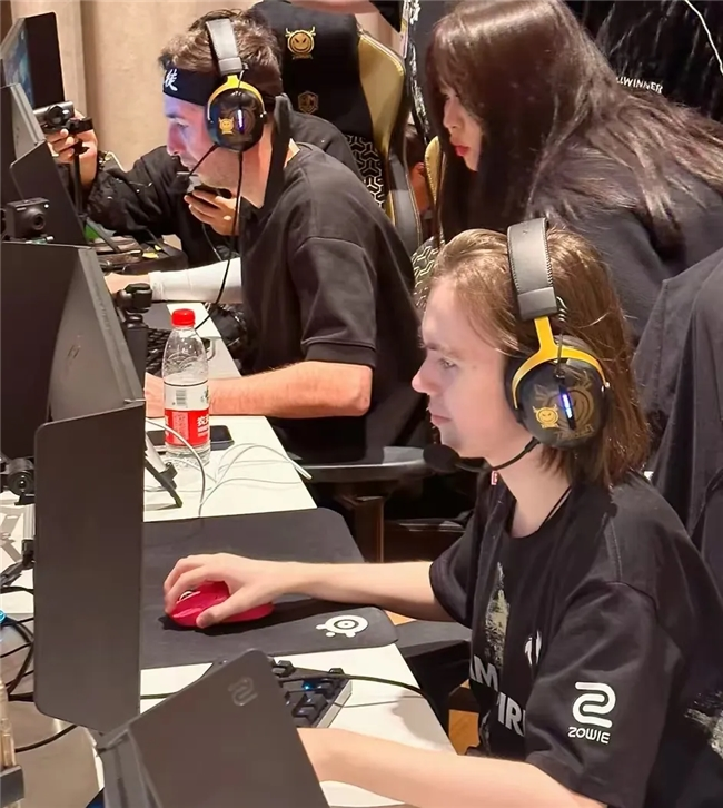 提升連續兩 提升連續兩